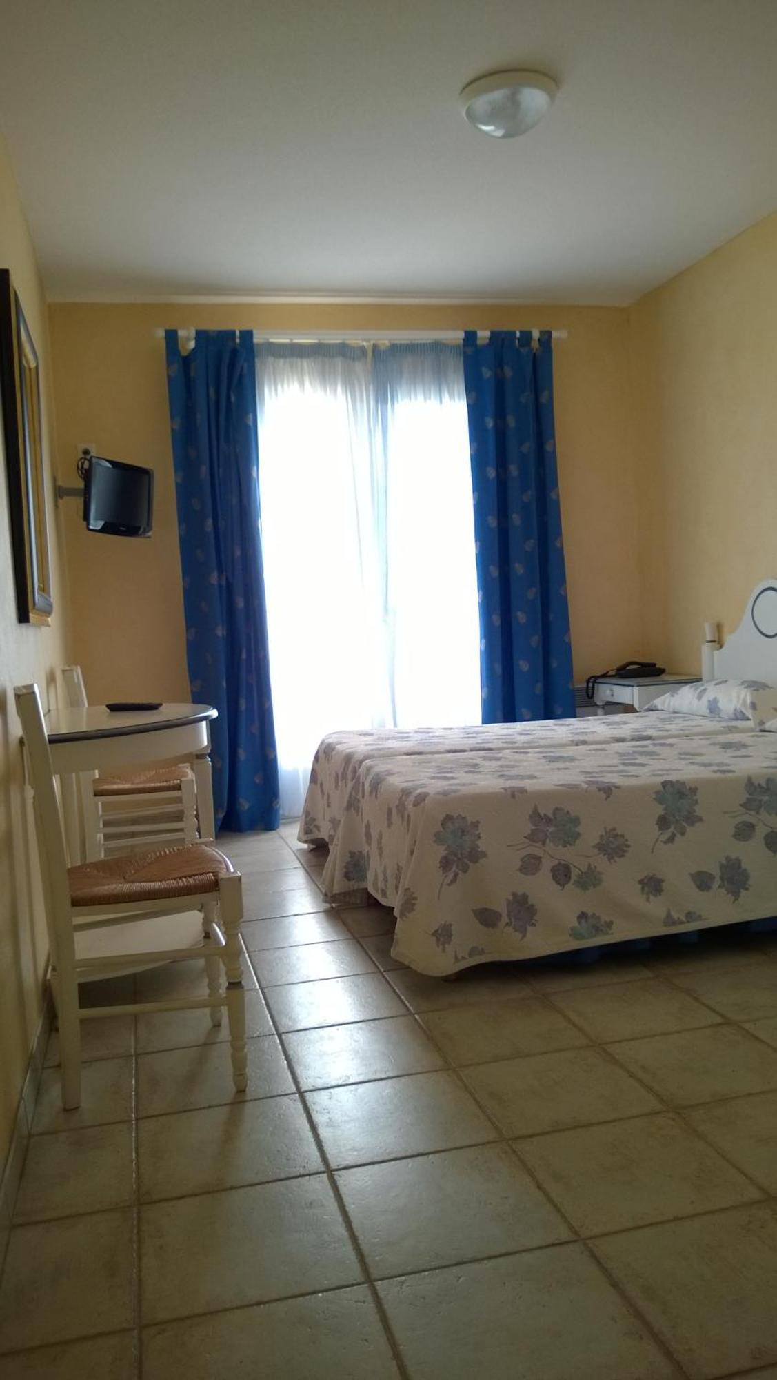 Hotel Les Cavalets Бодюан Номер фото