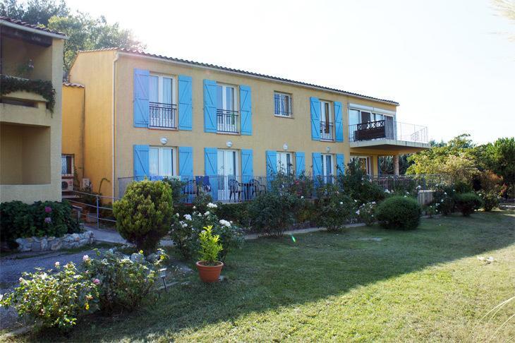 Hotel Les Cavalets Бодюан Екстер'єр фото