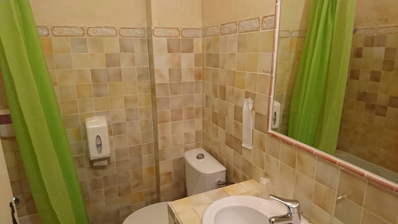 Hotel Les Cavalets Бодюан Екстер'єр фото