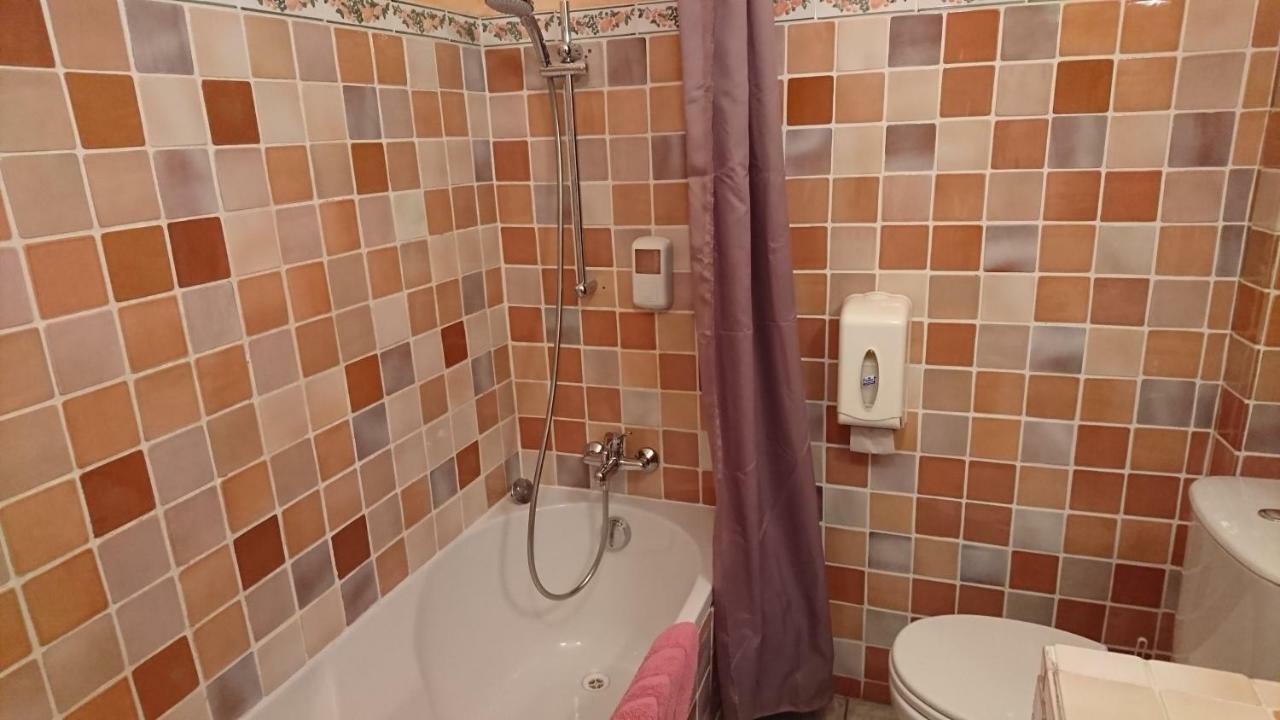 Hotel Les Cavalets Бодюан Екстер'єр фото